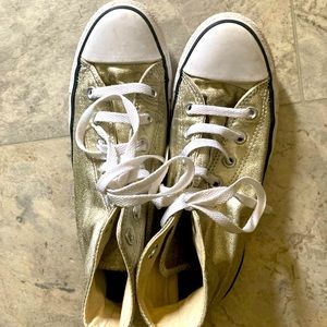 Hi-Top Golden Converse